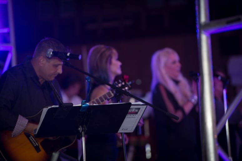 Gallery photo 31 of Crosswalk - Experience Worship