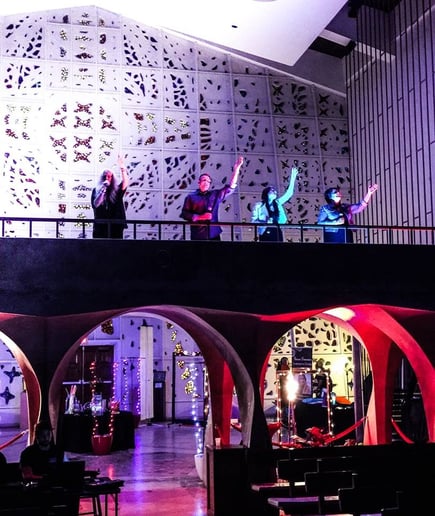 Gallery photo 12 of Crosswalk - Experience Worship