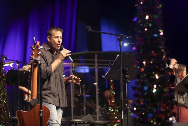 Gallery photo 51 of Crosswalk - Experience Worship