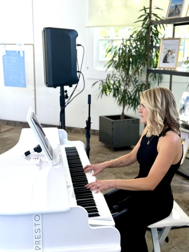 Gallery photo 5 of Bri Lewis, Utah Pianist & Singer