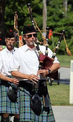 Gallery photo 2 of Brian Borowski - Piper for your Event