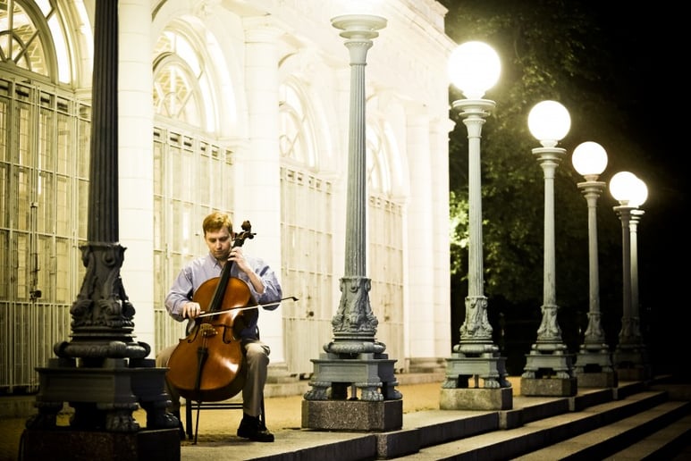 Gallery photo 9 of Andrew Monohan - Cellist/Singer