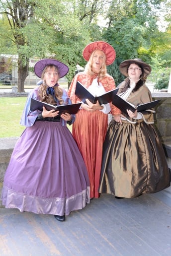 Gallery photo 3 of Vancouver Carolers