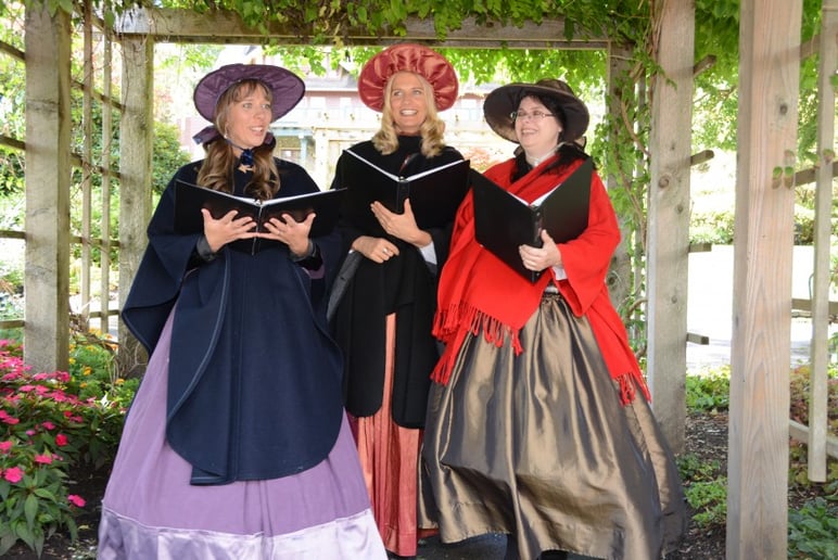 Gallery photo 6 of Vancouver Carolers