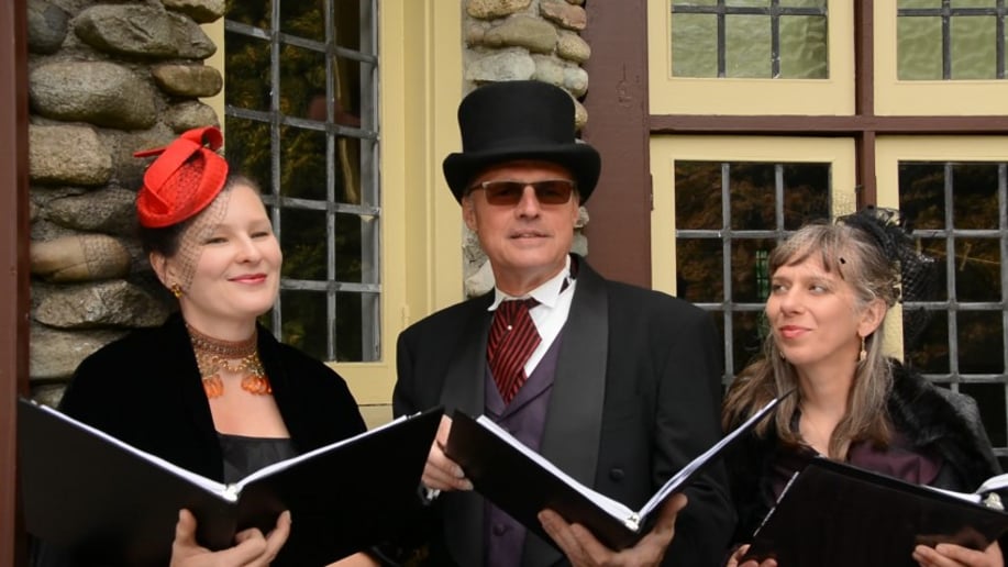 Gallery photo 13 of Vancouver Carolers