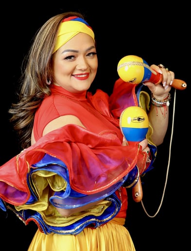 Gallery photo 4 of Carolina Marin & Latin Show Band