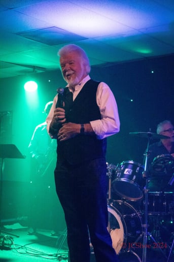 Gallery photo 10 of The Carolina Show Band