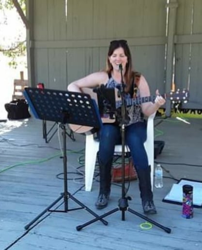 Gallery photo 1 of Caroline Monroe