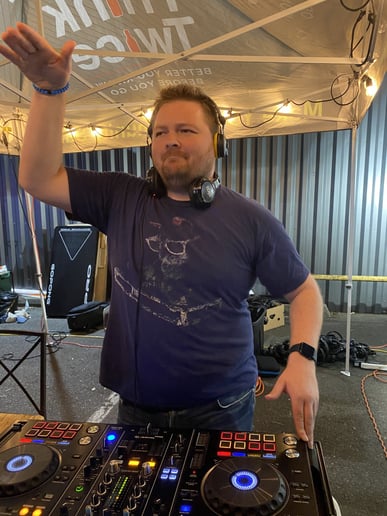 Gallery photo 2 of CBRZ - All Event All Genre DJ & Emcee