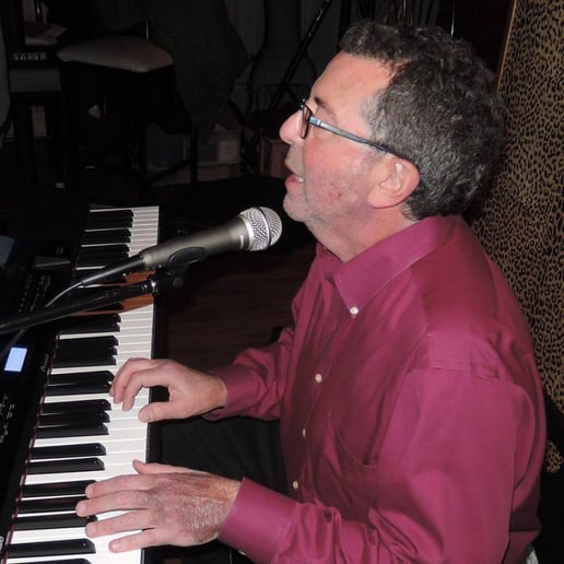 Gallery photo 3 of Chicago Piano by Andy