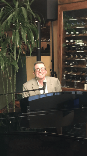 Gallery photo 6 of Chicago Piano by Andy