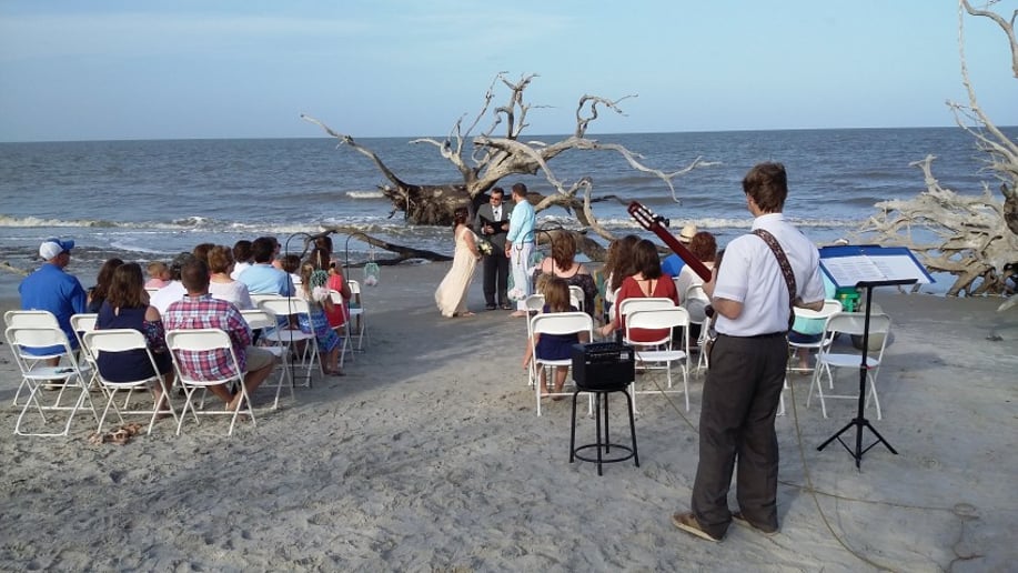 Gallery photo 5 of Chris Cavendish - Solo Guitarist