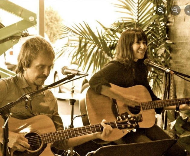 Gallery photo 11 of Chris Stone Acoustic