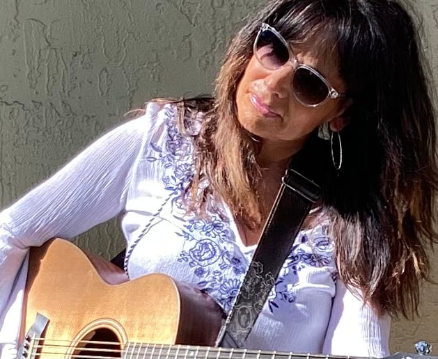 Gallery photo 13 of Chris Stone Acoustic