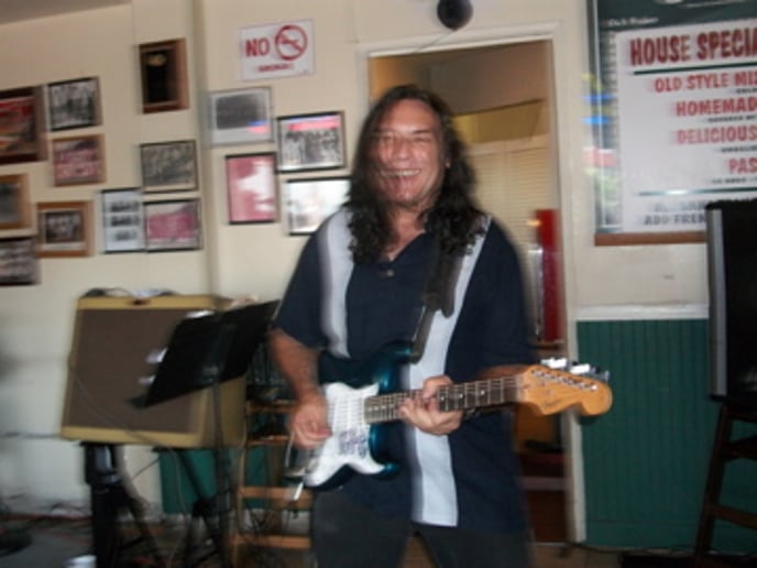 Gallery photo 3 of Chrisco and The Last Mile