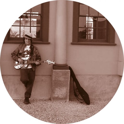 Gallery photo 10 of Chrisco and The Last Mile