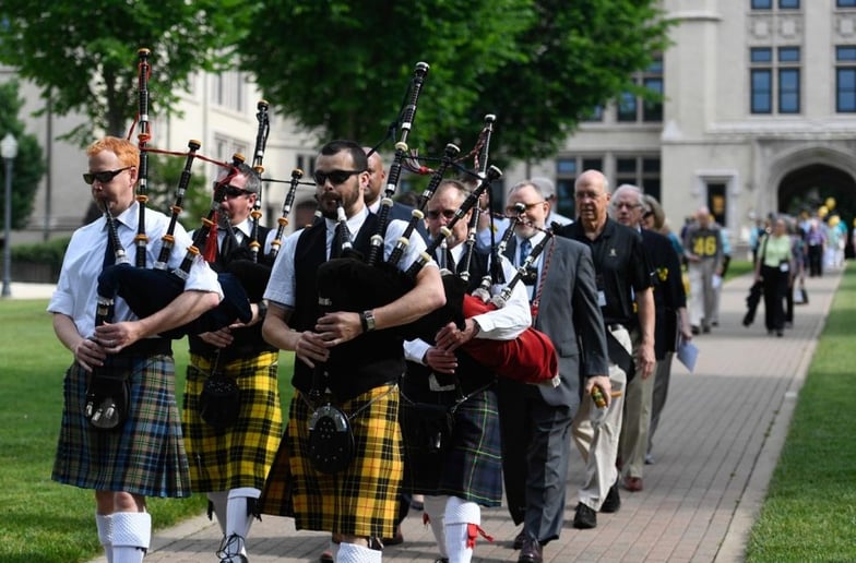 Gallery photo 6 of Christian Hunter - Highland Bagpiper