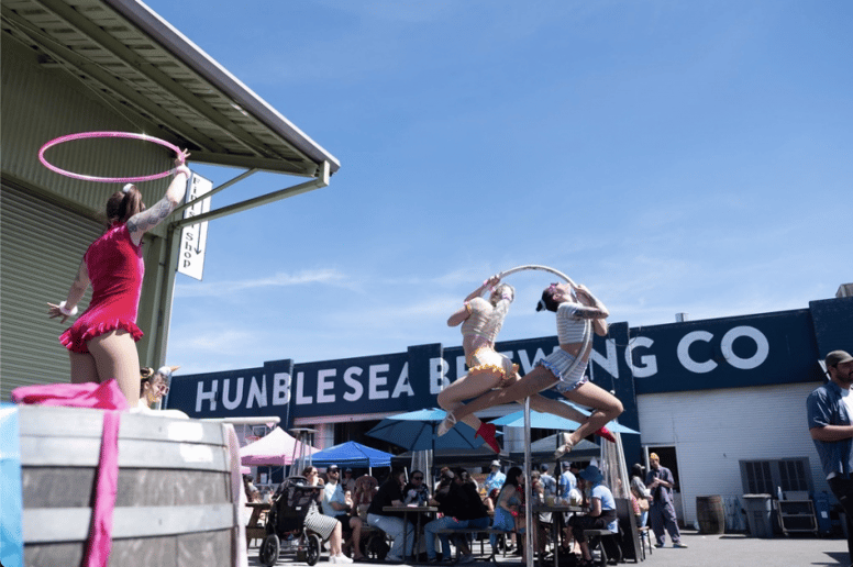 Gallery photo 10 of Circus of the Moon