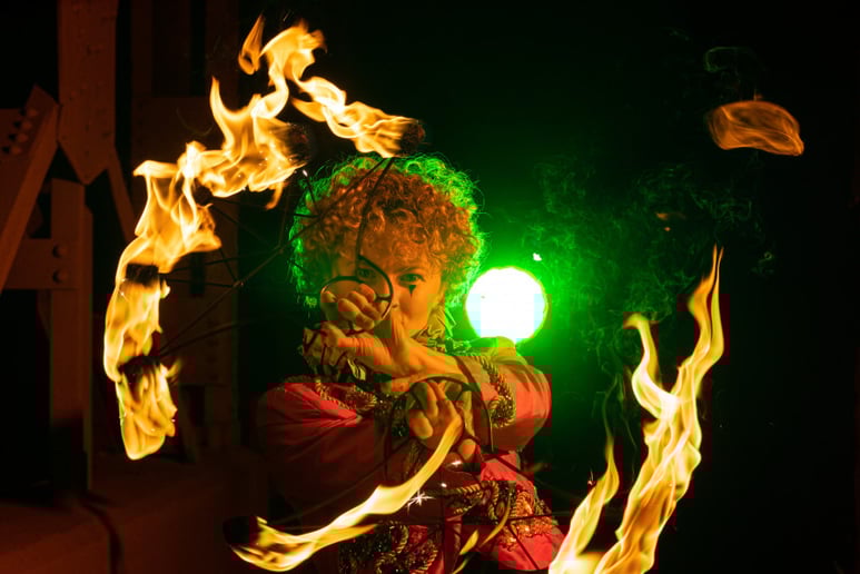 Gallery photo 3 of Tumbleweed Circus