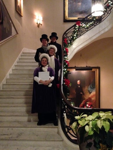 Gallery photo 3 of Classic Carolers