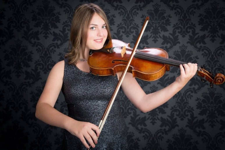 Gallery photo 1 of Katie Smart, Violist