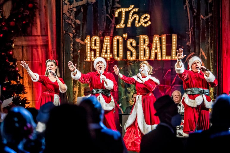 Gallery photo 7 of Colorado Caroling Company