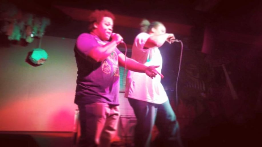 Gallery photo 1 of Coma Goat