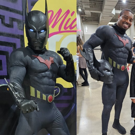 Gallery photo 1 of Cosplay Uno