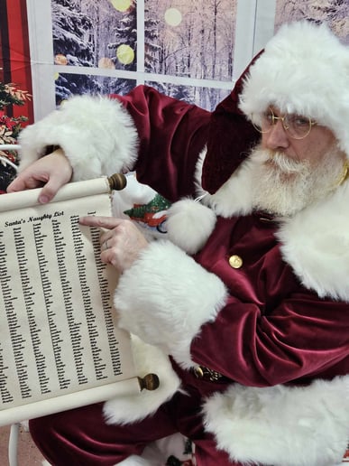 Gallery photo 7 of Santa Sean Southwest Washington's Premier Santa