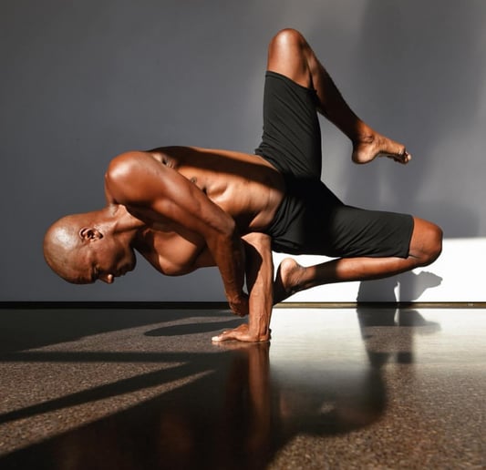 Gallery photo 49 of CYBERYOGA , Acrobatics, Breakdance, Contortion