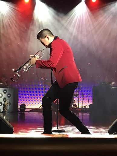 Gallery photo 5 of Dan Delgado Horn of Plenty