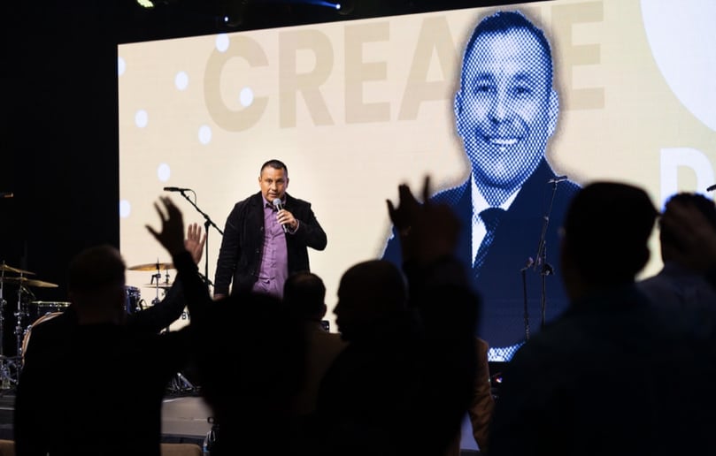 Gallery photo 7 of Daniel Gomez | Motivational Keynote Speaker