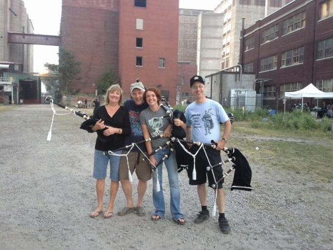 Gallery photo 9 of Danne Farrell - Bagpiper