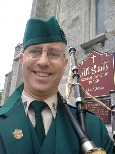 Gallery photo 12 of Danne Farrell - Bagpiper