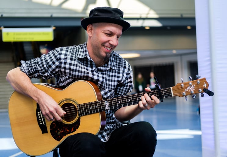 Gallery photo 3 of Daryl Shawn