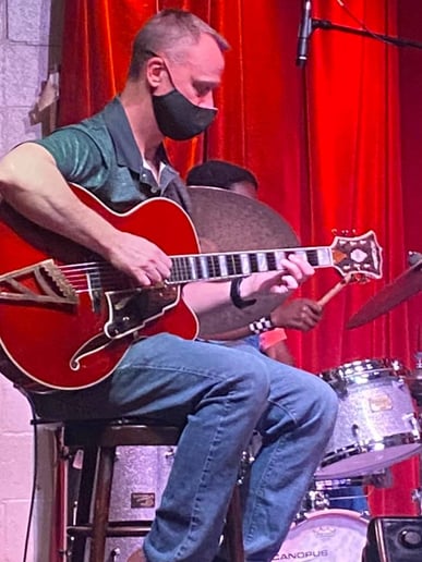 Gallery photo 4 of Dave Lockwood Jazz Guitarist and friends