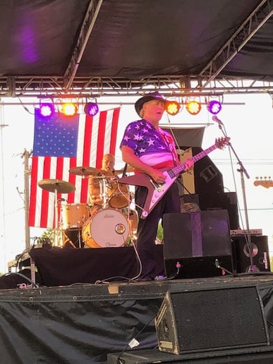 Gallery photo 3 of Dave Schmidt and the Snouts