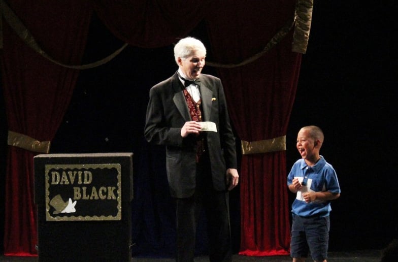 Gallery photo 7 of David Black Magical Entertainment