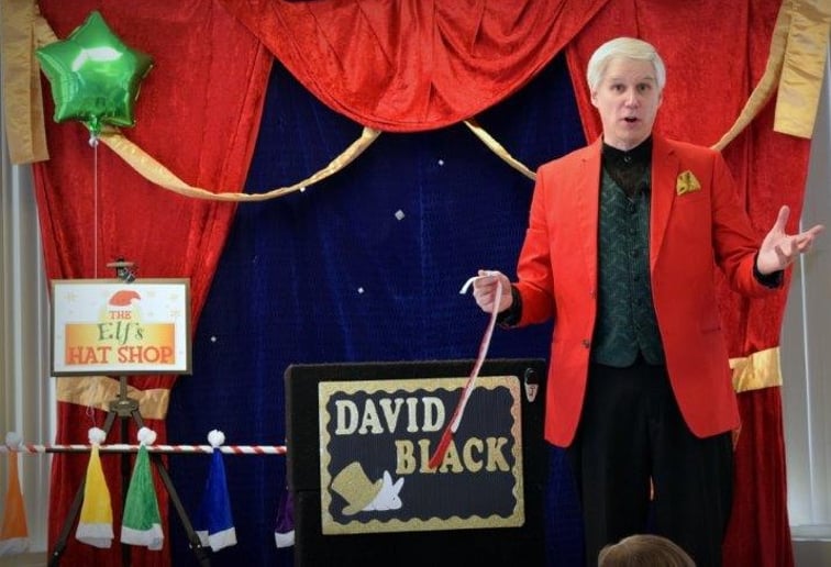 Gallery photo 1 of David Black Magical Entertainment