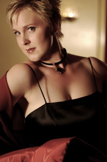 Gallery photo 4 of Deanna Delore