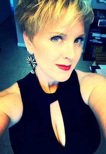 Gallery photo 8 of Deanna Delore