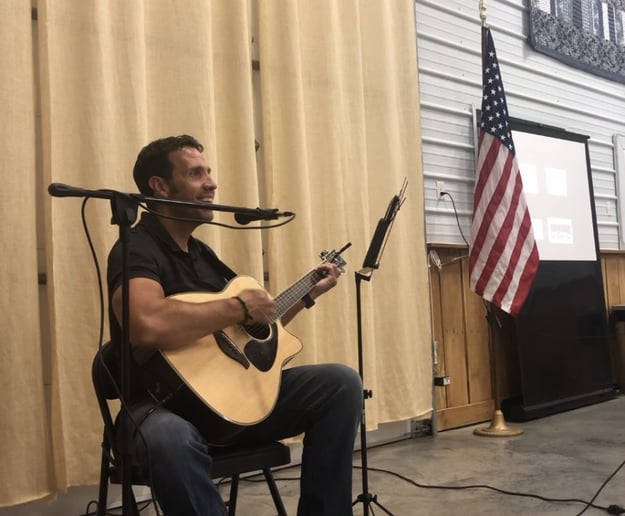 Gallery photo 3 of DeBrosse Music Entertainment