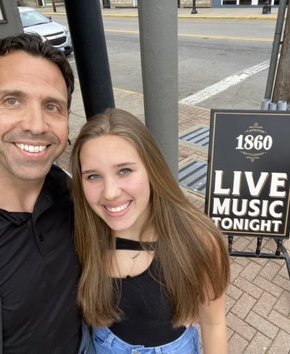 Gallery photo 4 of DeBrosse Music Entertainment