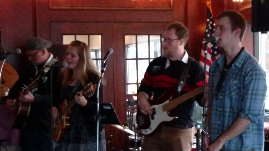 Gallery photo 3 of Deep Pool