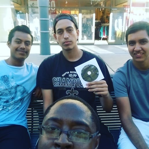 Gallery photo 5 of Dezee