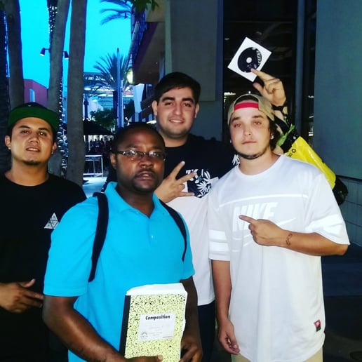 Gallery photo 9 of Dezee