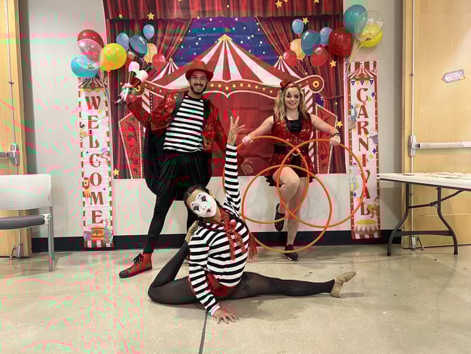 Gallery photo 2 of Divine Circus Entertainment