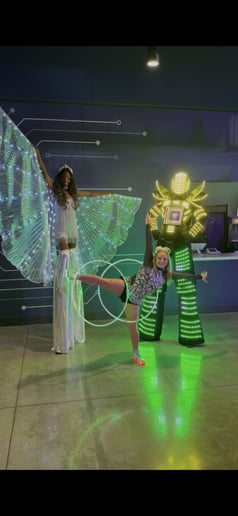 Gallery photo 36 of Divine Circus Entertainment