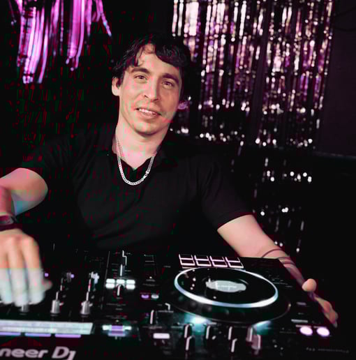 Gallery photo 1 of DJ Austin James