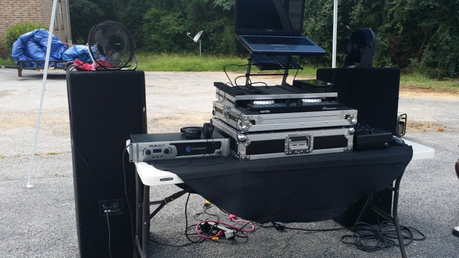 Gallery photo 3 of DJ D-Will